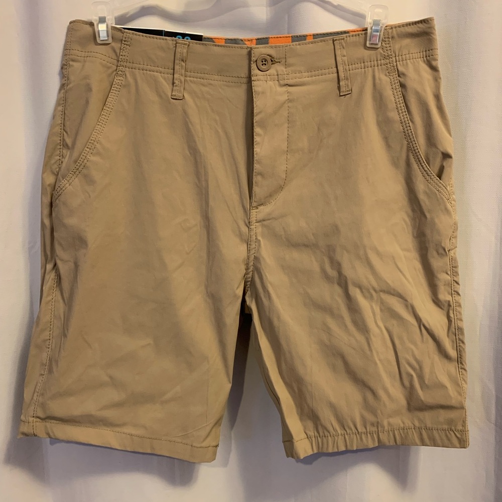 IRON CO. NWT SHORTS